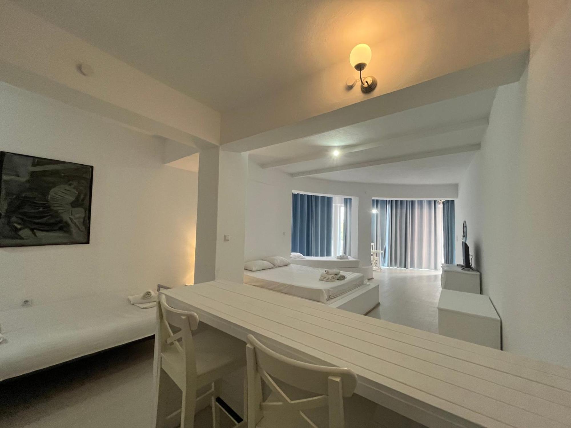 Amelia Apartments Kallithea  Стая снимка